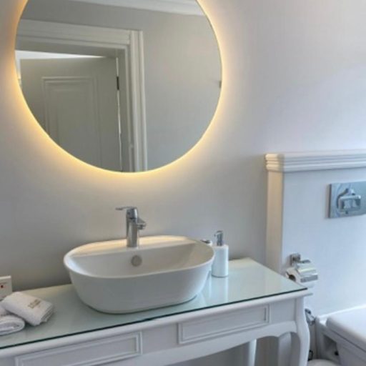 WhatsApp Image 2025-10-05 at 17.31.43 (1)